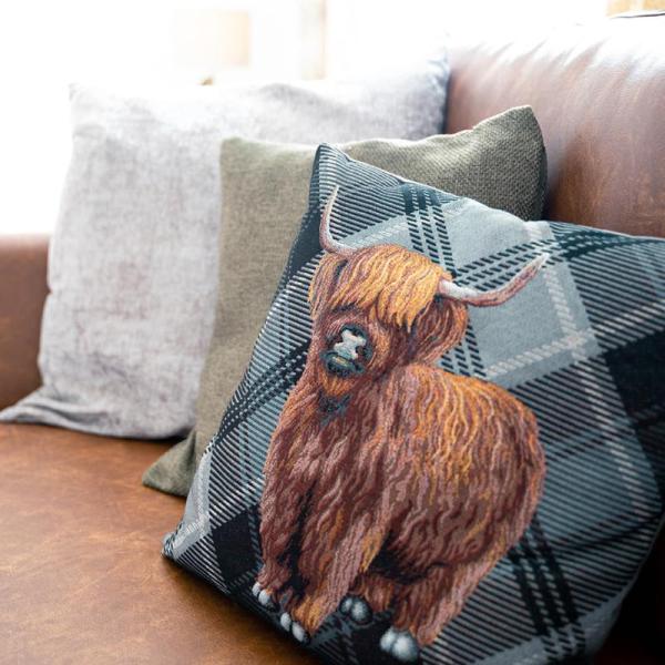 Tigh Sorcha Small Lounge
